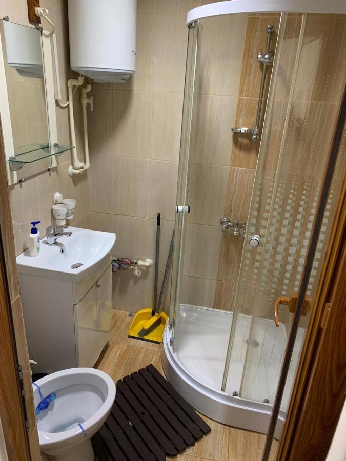 Apartment Darvys Galati  Ngoại thất bức ảnh
